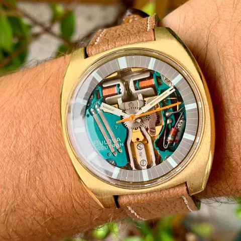 Bulova Accutron 770 37mm Yellow gold Skeletonized