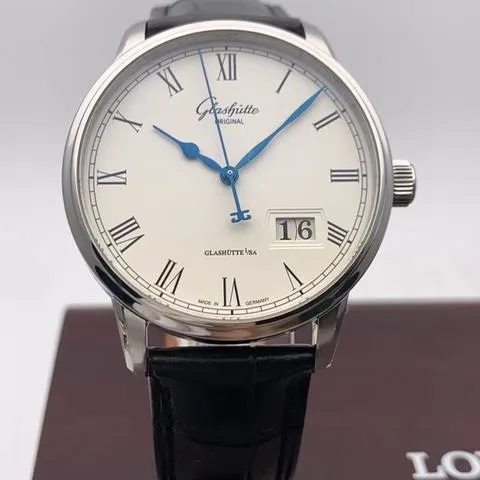 Glashütte Senator Panorama Date 100-03-32-42-04 40mm Stainless steel Silver