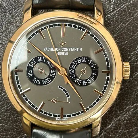 Vacheron Constantin Traditionnelle 85290/000R-B405 39.5mm Rose gold Gray