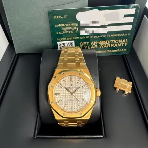 Audemars Piguet Royal Oak 15450BA.OO.1256BA.01 37mm Yellow gold Silver