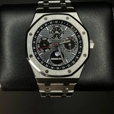 Audemars Piguet Royal Oak Perpetual Calendar 26609TI.OO.1220TI.01 41mm Titanium Gray