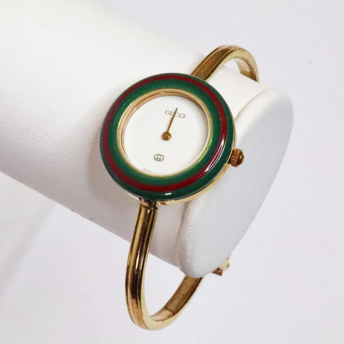 Gucci 26mm Yellow gold White