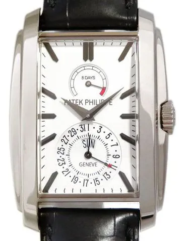 Patek Philippe Gondolo 5200G-010 32.5mm White gold White