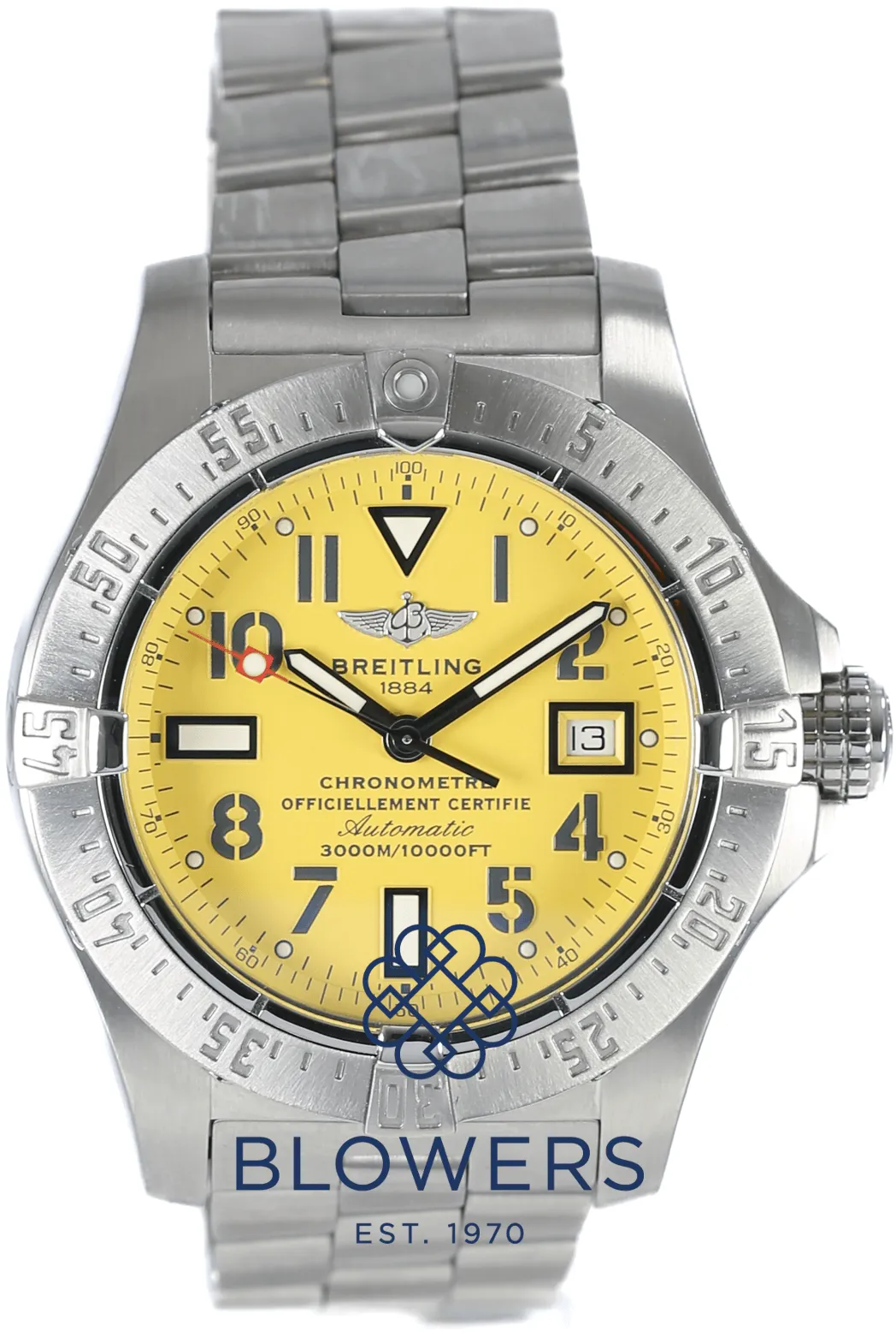 Breitling Avenger A17330 45.5mm Stainless steel Yellow