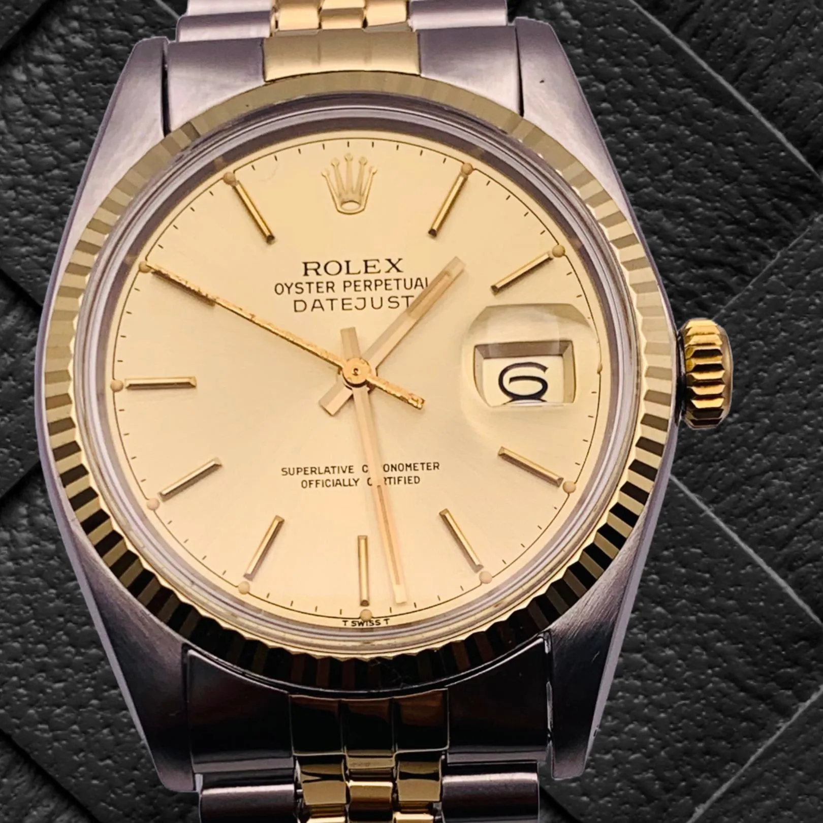 Rolex Datejust 36 16013 36mm Yellow gold and Stainless steel Champagne