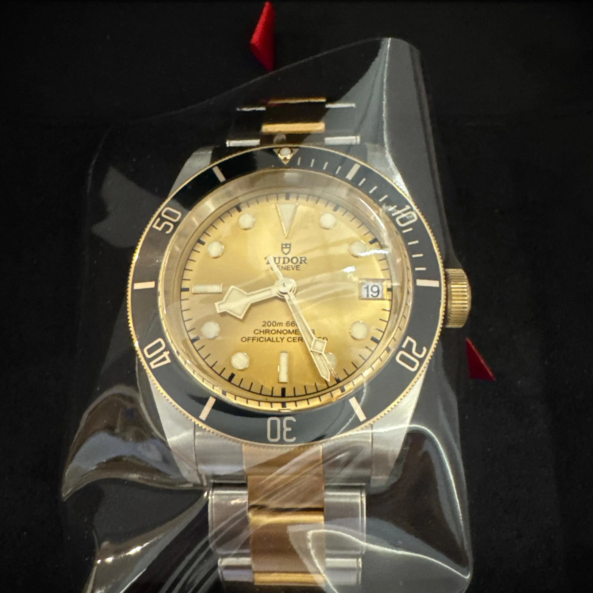 Tudor Black Bay M79733N-0004 41mm Yellow gold and Stainless steel Black