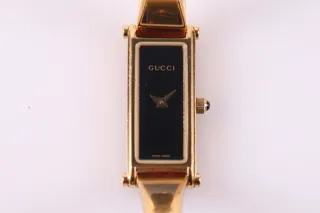 Gucci 1500 L Stainless steel and Gold-plated Black