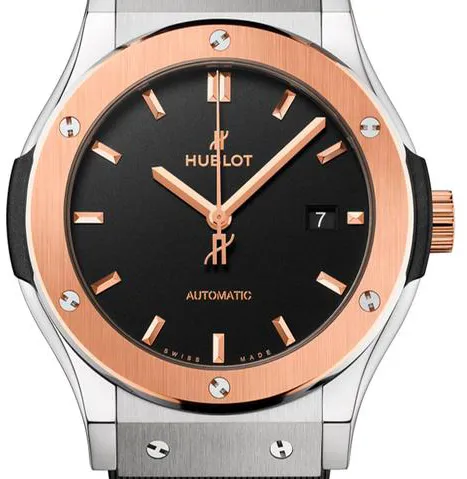 Hublot Classic Fusion 45, 42, 38, 33  542.NO.1181.RX 42mm Titanium Black