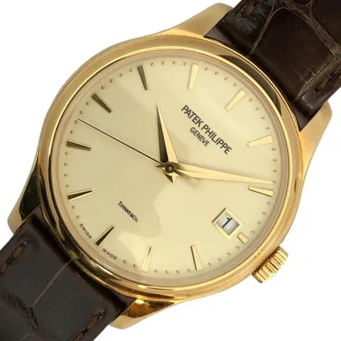 Patek Philippe Calatrava 5227J-001 38mm Ivory