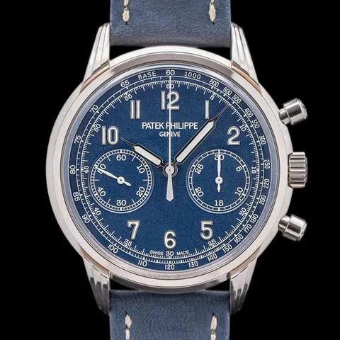 Patek Philippe Chronograph 5172G-001 41mm White gold Blue