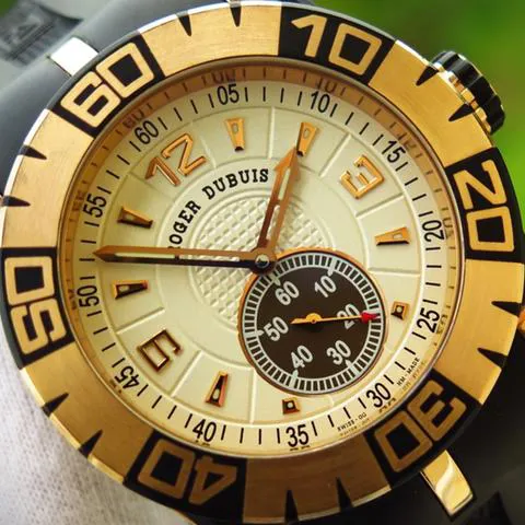 Roger Dubuis Easy Diver SED4614C5N 46mm Rose gold