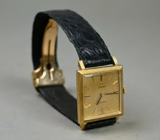 Omega Genève 18k Gold