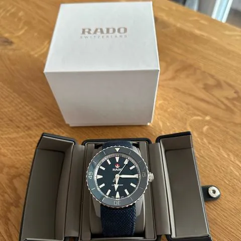 Rado Captain Cook R32501206 45mm Titanium Blue