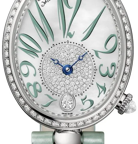 Breguet Reine de Naples 8918BB/5D/964/D0 28.5mm White gold Mother-of-pearl