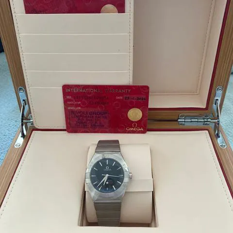 Omega Constellation Quartz 131.10.25.60.06.001 36mm Stainless steel Gray