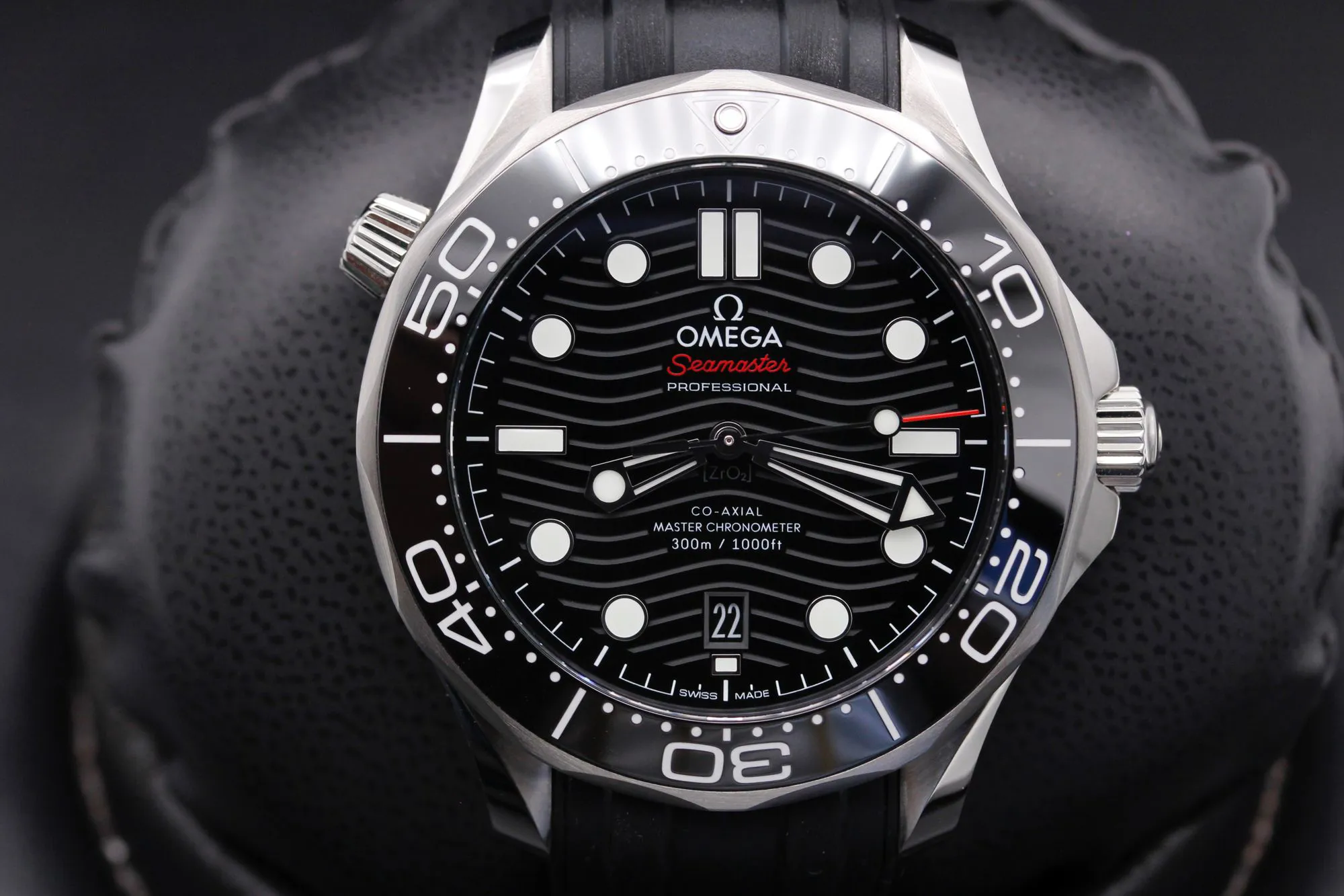 Omega Seamaster Diver 300M 210.32.42.20.01.001 42mm Stainless steel Black