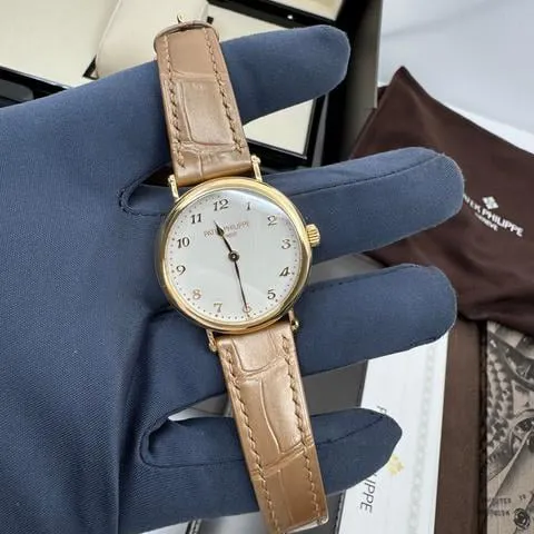 Patek Philippe Calatrava 7200R-001 34.5mm Rose gold Champagne