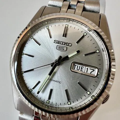 Seiko 5 SNXJ89 36mm Stainless steel Silver