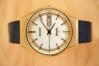 Seiko Early High-End Quartz: Superior 3883-7000 Yellow gold and Stainless steel Champagne