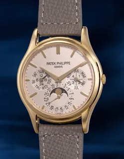 Patek Philippe Perpetual Calendar 5140J-001 Yellow gold Black