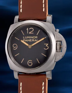 Panerai Luminor 1950 PAM 00372 Stainless steel Black