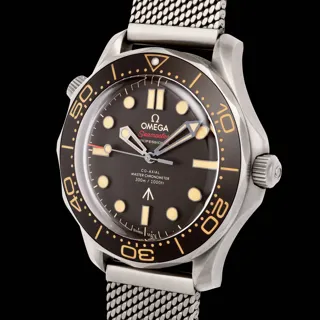 Omega Seamaster Diver 300M 210.90.42.20.01.001 Titanium Brown