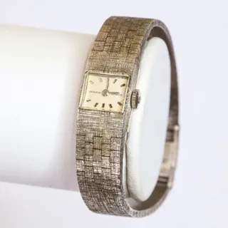 Universal Genève White gold White