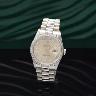 Rolex Day-Date 36 18346 Platinum Silver