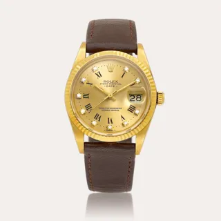 Rolex Oyster Perpetual Date 15038 Yellow gold and Diamond Champagne