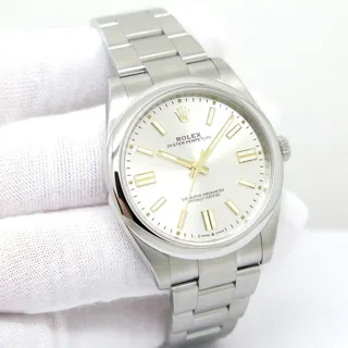 Rolex Oyster Perpetual 124300-0001 Stainless steel Silver