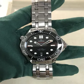 Omega Seamaster Diver 300M 210.30.42.20.01.001 Stainless steel Black