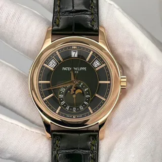 Patek Philippe Annual Calendar 5205R-011 Rose gold Green