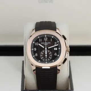 Patek Philippe Aquanaut 5968R-001 42mm Rose gold Brown