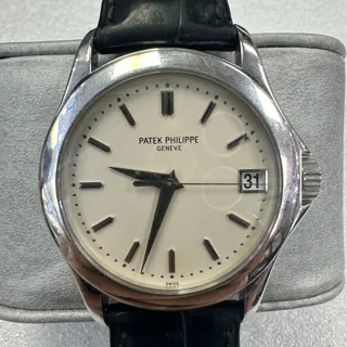 Patek Philippe Calatrava 5107G-001 White gold White