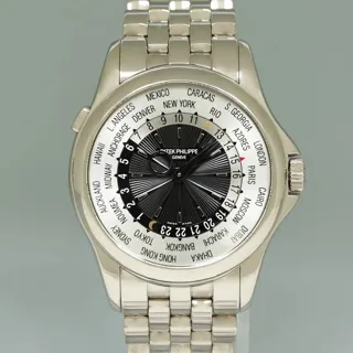 Patek Philippe World Time 5130/1G-011 White gold Gray