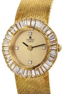 Universal Genève 30 01080 18k yellow gold Champagne