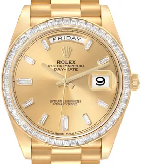 Rolex Day-Date 40 228398 18k yellow gold Champagne