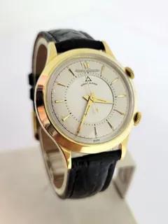 Jaeger-LeCoultre Memovox Yellow gold White