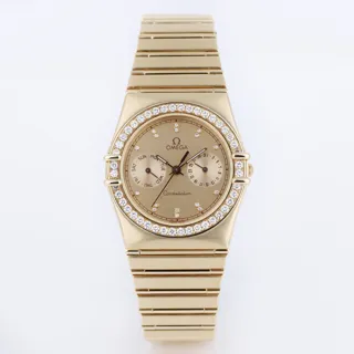 Omega Constellation Day-Date 18k yellow gold Golden