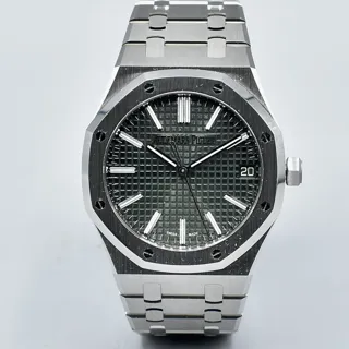 Audemars Piguet Royal Oak 15510ST.OO.1320ST.09 Stainless steel Green