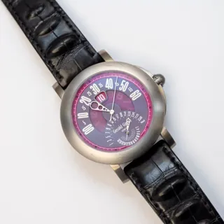 Gérald Genta Arena Bi-Retro BSP.Y.80.267.RW.BD Titanium Purple