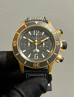 Jaeger-LeCoultre Master Compressor Diving Chronograph GMT Navy SEALs Q1782470 Rose gold Black