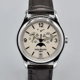 Patek Philippe Annual Calendar 5146G-001 White gold Beige