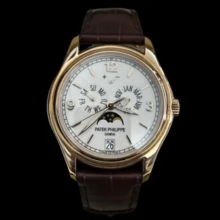 Patek Philippe Annual Calendar 5146R-001 Rose gold Beige