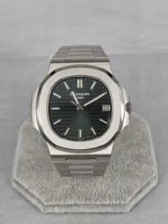 Patek Philippe Nautilus 5711/1A-014 Stainless steel Green