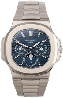 Patek Philippe Nautilus 5740/1G-001 White gold Blue