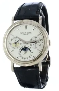 Patek Philippe Perpetual Calendar 5039G White gold White