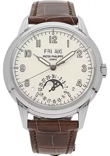 Patek Philippe Perpetual Calendar 5320G-001 White gold Cream