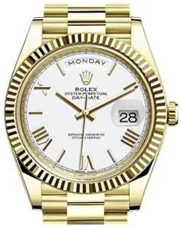 Rolex Day-Date 40 228238-0042 Yellow gold White