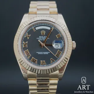 Rolex Day-Date 218235-0034 Rose gold Black